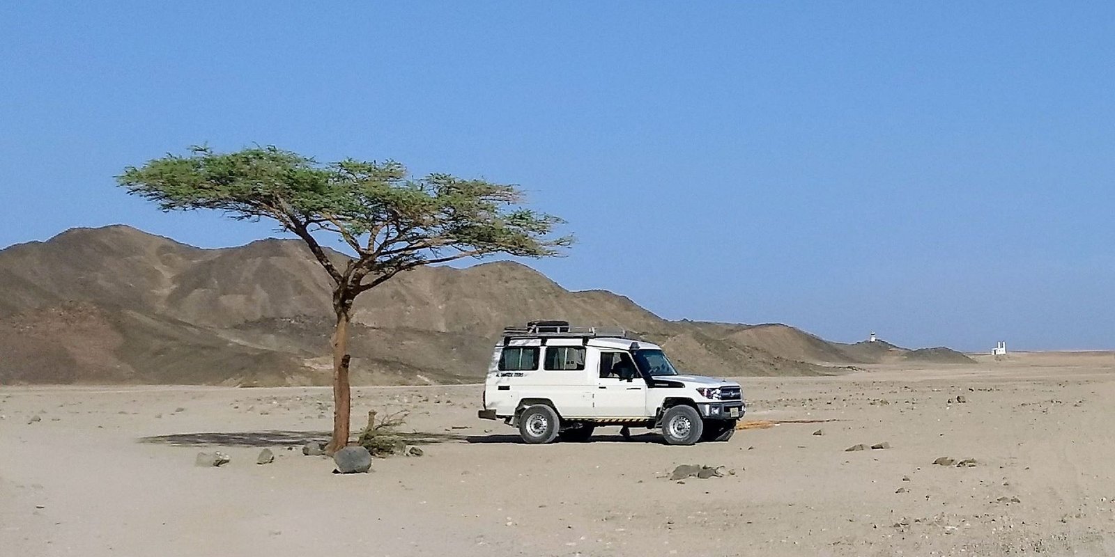 Jeep-Safari-Abenteuer in Hurghada: Wüste, Beduinen & Adrenalin
